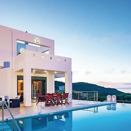 6 Bedroom Beautiful In Lasithi, Crete *