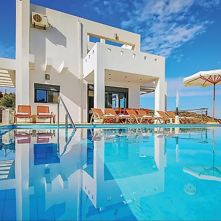Дом отдыха 6 Bedroom Beautiful In Lasithi, Crete *