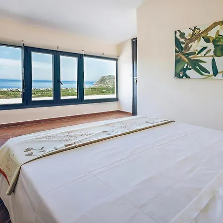 6 Bedroom Beautiful In Lasithi, Crete Semesterbostad Milatos
